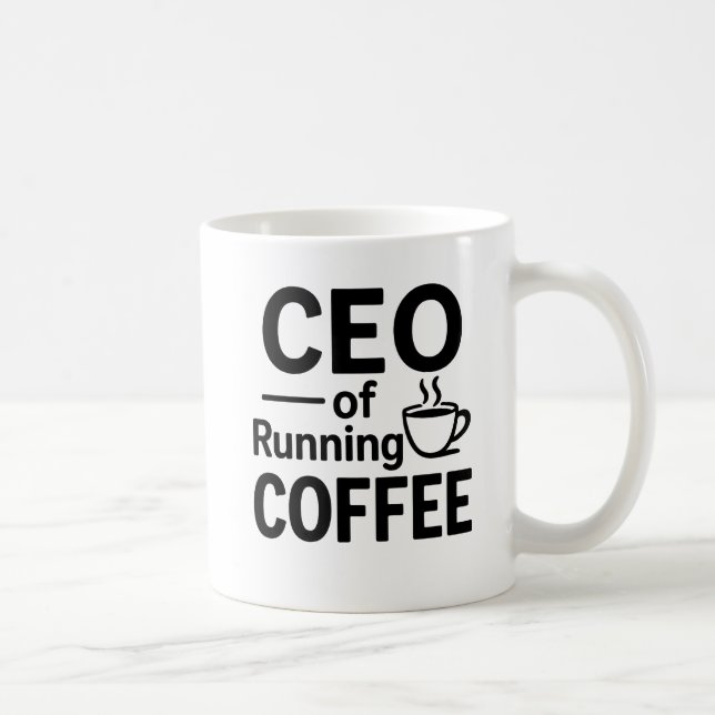 Taza De Café CEO de Running on Coffee Funny Office (Derecha)