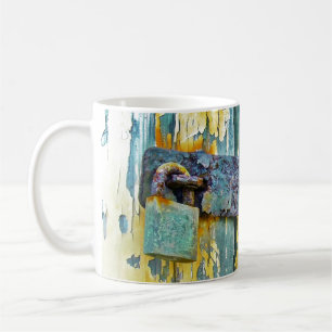 Taza De Café Cerradura rústica con barniz azul desgastado en pu