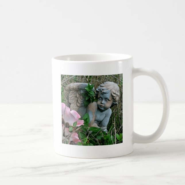 Taza De Café Cherub en la hierba (Derecha)