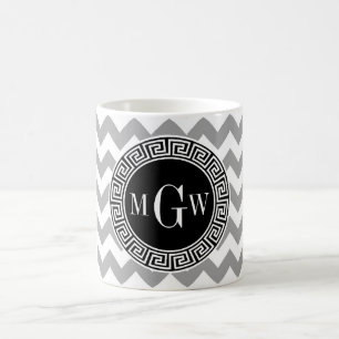 Taza De Café Chevron Gris Blanco Llave Griega Negra 3 Monograma
