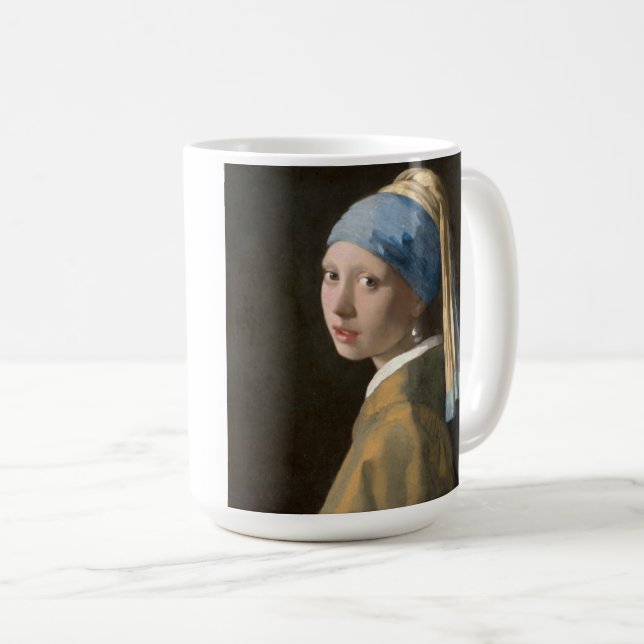 Taza De Café Chica con un pendiente de perla (Anverso derecho)