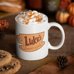 Taza De Café Chicas Gilmore | Logo de Luke's Diner<br><div class="desc">Empieza tu día como un verdadero Stars Hollow local con este tazón de café de los Chicas de Gilmore Luke's Diner. Con el emblemático logo de la querida serie, esta taza es perfecta para los fans que quieren traer un toque de nostalgia a su rutina matutina. Fabricado con materiales y...</div>