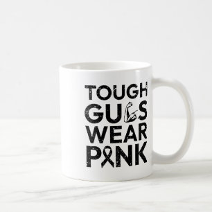Taza De Café Chicos duros usan cáncer de mama rosado