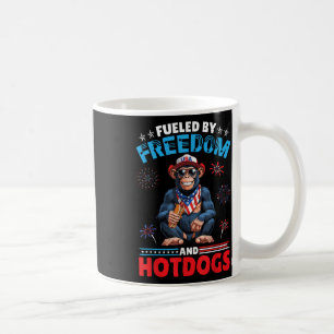 Taza De Café Chimpanzee America Alimentado Por La Libertad Y Ho