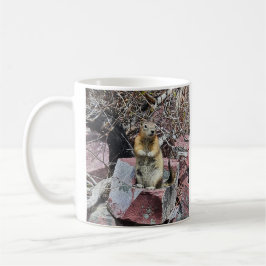 Taza De Café Chipmunk en el Parque Nacional Glaciar