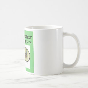 Taza De Café chiste médico del técnico de laboratorio
