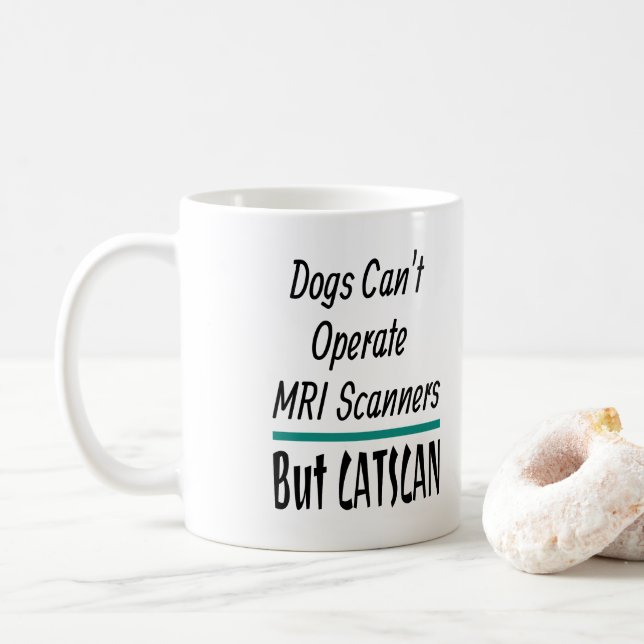 Taza De Café Chiste médico perros y gatos papa Chiste gracioso (Con donut)