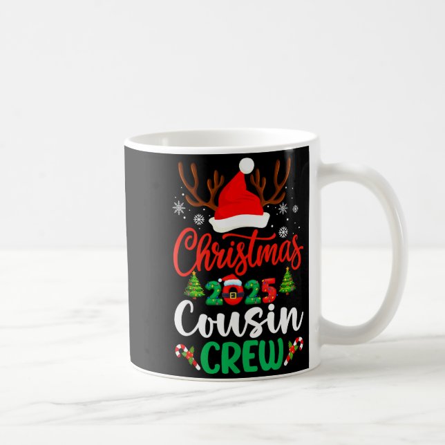 Taza De Café Christmas 2025 Cousin Crew Pajamas Xmas Lights Fam (Derecha)