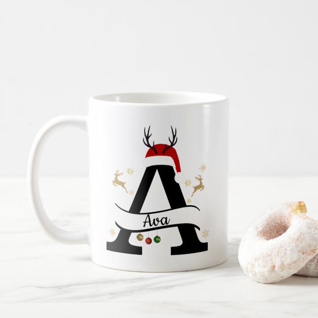 Taza De Café Christmas Letter A Initial – Festive Holiday Desig (Con donut)