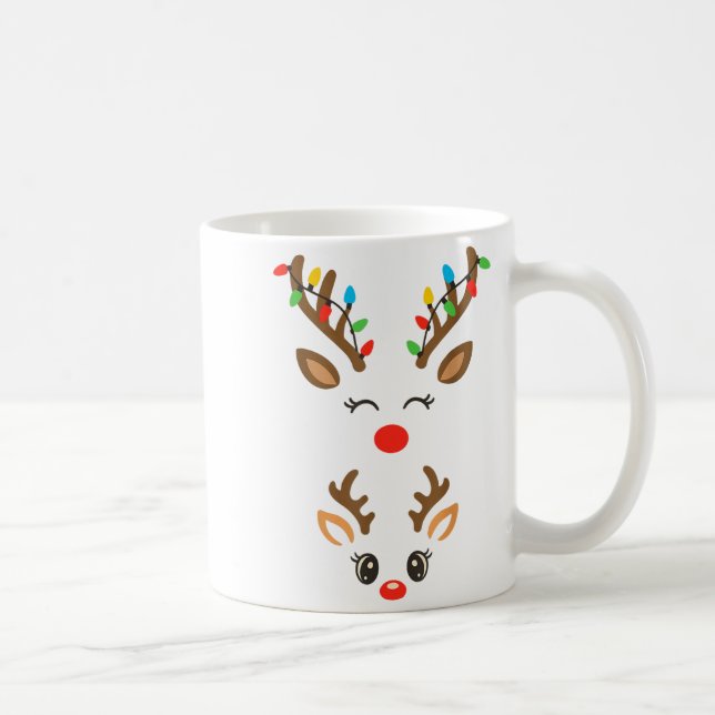 Taza De Café Christmas Pregnancy Reindeer Xmas Lights New Mom T (Derecha)