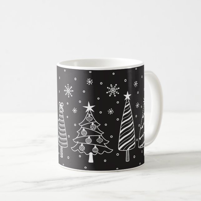 Taza De Café Christmas Tree in Snow Chalk Board Black and White (Anverso derecho)