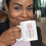 Taza De Café Cinta floral Pink Purple Boho<br><div class="desc">Boho y taza rústica con ilustracion de arcos y flores dibujados a mano en colores rosa y violeta.</div>