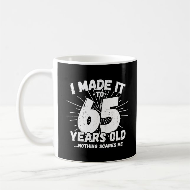 Taza De Café Cita de cumpleaños número 65 graciosa Sarcástica d (Izquierda)