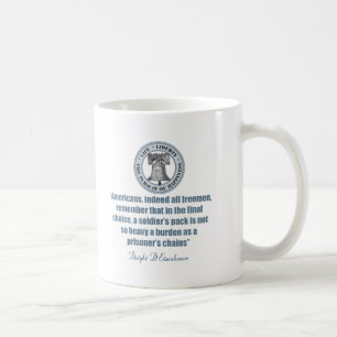 Taza De Café Cita de Eisenhower - el soldado