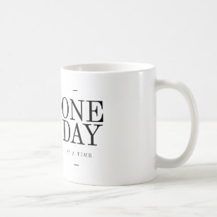 Taza De Café Cita día asalta desafíos del estímulo del regal