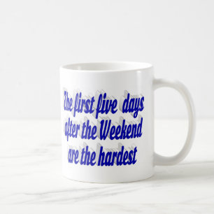 Taza De Café Cita divertida de fin de semana con tipografía azu