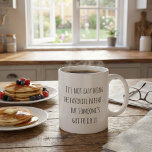 Taza De Café Cita favorita de padre y madre divertida<br><div class="desc">¡Celebra tu rol como el "padre favorito" con esta taza de café humorística y elegante! Presentando el divertido mensaje, "No es fácil ser el padre favorito... pero alguien tiene que hacerlo", esta taza es perfecta para una pequeña mañana de amor propio o un regalo desenfadado para los padres que saben...</div>