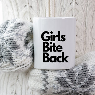 Taza De Café Cita graciosa y sarcástica de "Chicas se vuelven a