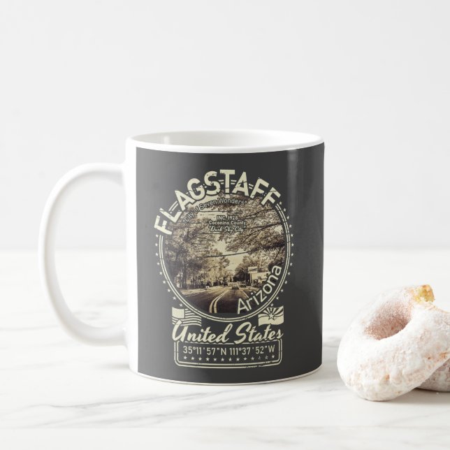 TAZA DE CAFÉ CIUDAD DE FLAGSTAFF - ESTADO DE ARIZONA (Con donut)