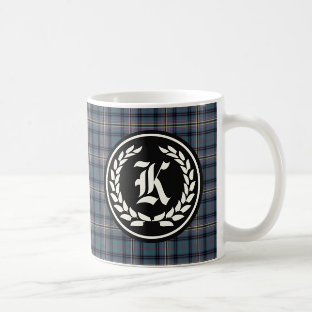 Taza De Café Clan Kennedy Ancient Tartán Monograma (Derecha)