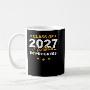 Taza De Café Clase 2027 Cuenta regresiva Graduado Primer Día S