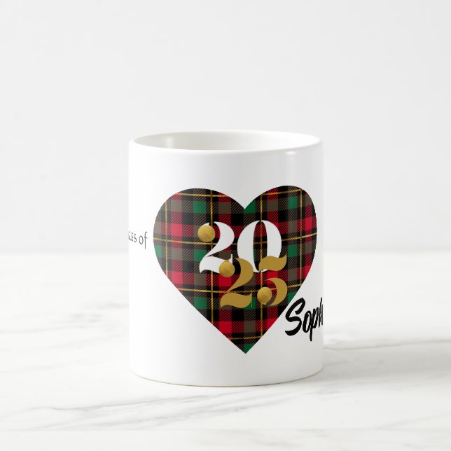 Taza De Café Clase de 2025 Personalizada Plaid Heart Mug (Centro)