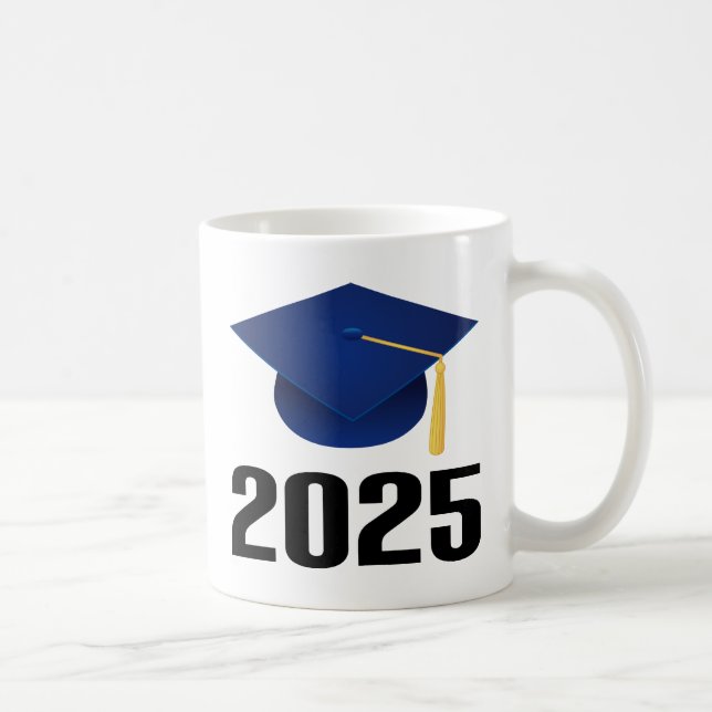 Taza De Café Clase de regalo de Gorra graduado de 2025 (Derecha)