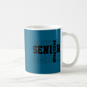 Taza De Café Clase superior de 2026 varsity texto de graduación