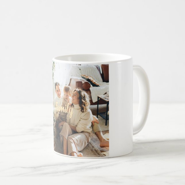Taza De Café Classic Christmas Family Mug – Custom Holiday Gift (Anverso derecho)