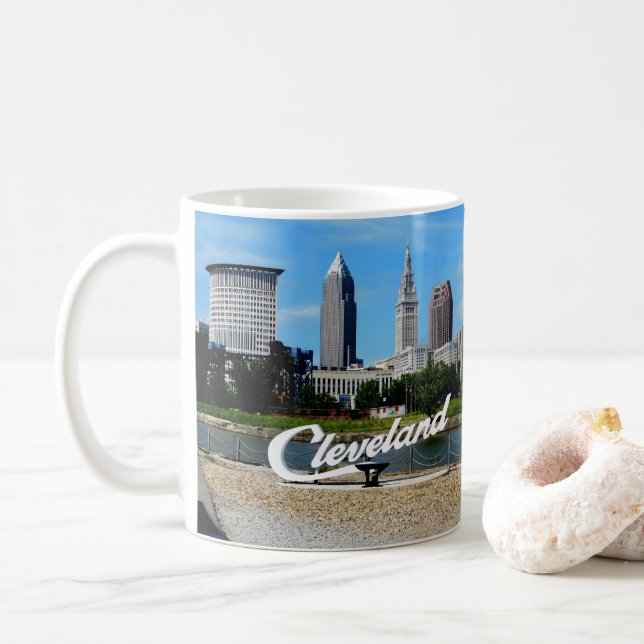 Taza De Café Cleveland RiverSide Skyline Mug (Con donut)