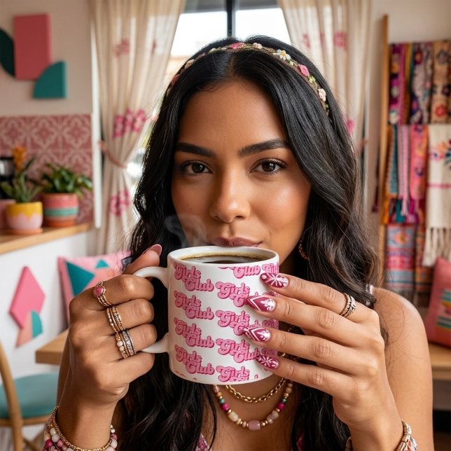 Taza De Café Club de Chicas (Subido por el creador)