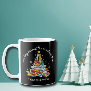 Taza De Café Club de lectura alrededor del árbol de Navidad
