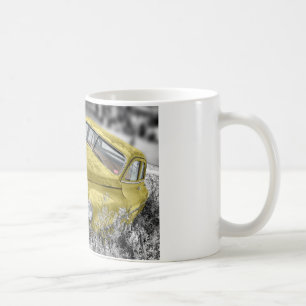 Taza De Café Coche clásico amarillo del vintage