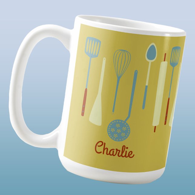 Taza De Café Cocina retro personalizada (Retro kitchen utensils personalized name yellow mug)