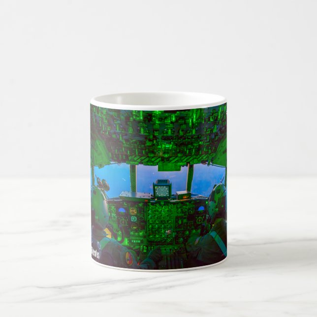 TAZA DE CAFÉ COCKPIT DE HERCULES C-130H (Centro)