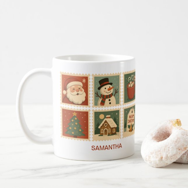 Taza De Café Collage de sellos de Navidades retro personalizado (Con donut)