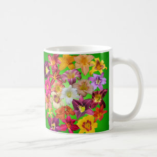 Taza De Café Collage del Daylily en verde