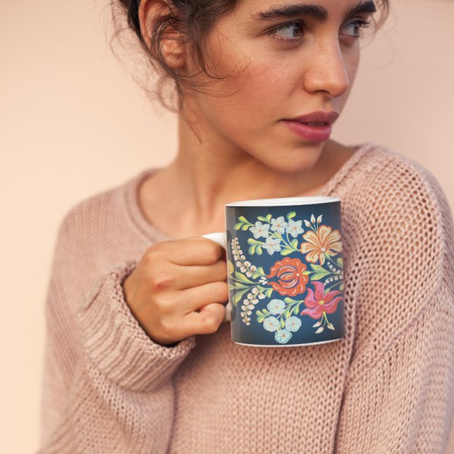 Taza De Café coloridas flores húngaras (Subido por el creador)