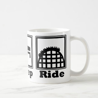 Taza De Café Coma, duerma, y monte (las montañas rusas) - negro