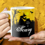 Taza De Café Comer y tener miedo Halloween<br><div class="desc">Una bruja malvada y su caldero,  un murciélago negro,  una valla de piquetes y la silueta de árbol desnudo contra un cielo espeluznante,  estas tazas de café Comer,  Beber y Da miedo son divertidas para Halloween o cualquier ocasión. COINCIDIENDO con los artículos de nuestra tienda.</div>