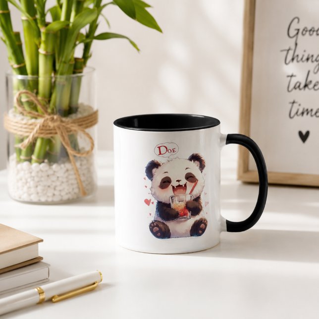 Taza de café con acento de panda lindo bebiendo té (Subido por el creador)