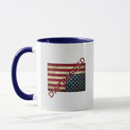 Taza de café con bandera estadounidense en señal d