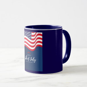 Taza de café con bandera patriótica del 4 de julio
