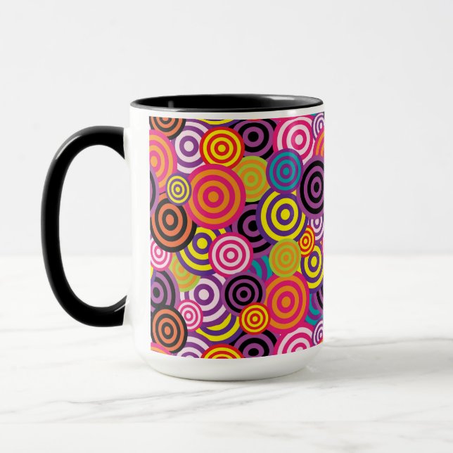 taza de café con círculos psicodélicos (Izquierda)