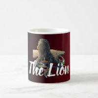Taza de café con estampa de león del paisaje urban