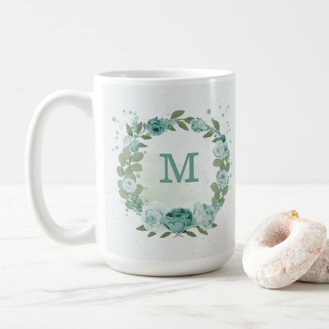 taza de café con flores azules románticas y vegeta (Con donut)