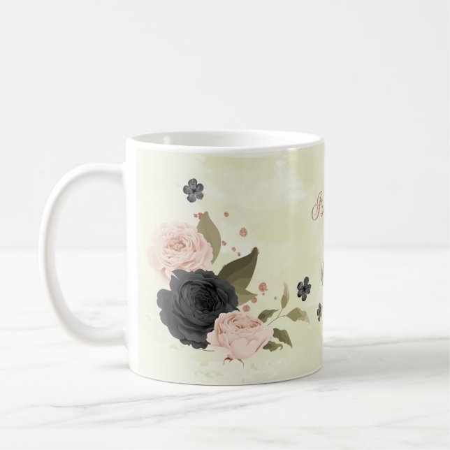taza de café con flores rosadas sonrojadas negras (Izquierda)