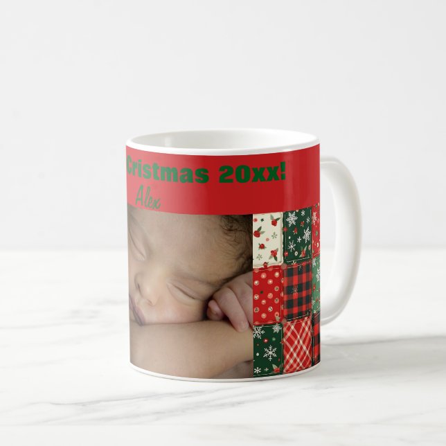 Taza de café con foto navideña en patchwork verde  (Anverso derecho)