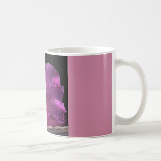 taza de café con la flor púrpura (Derecha)