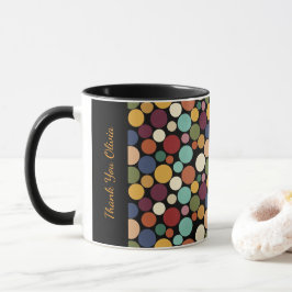 Taza de café con mensaje personalizado y círculo a